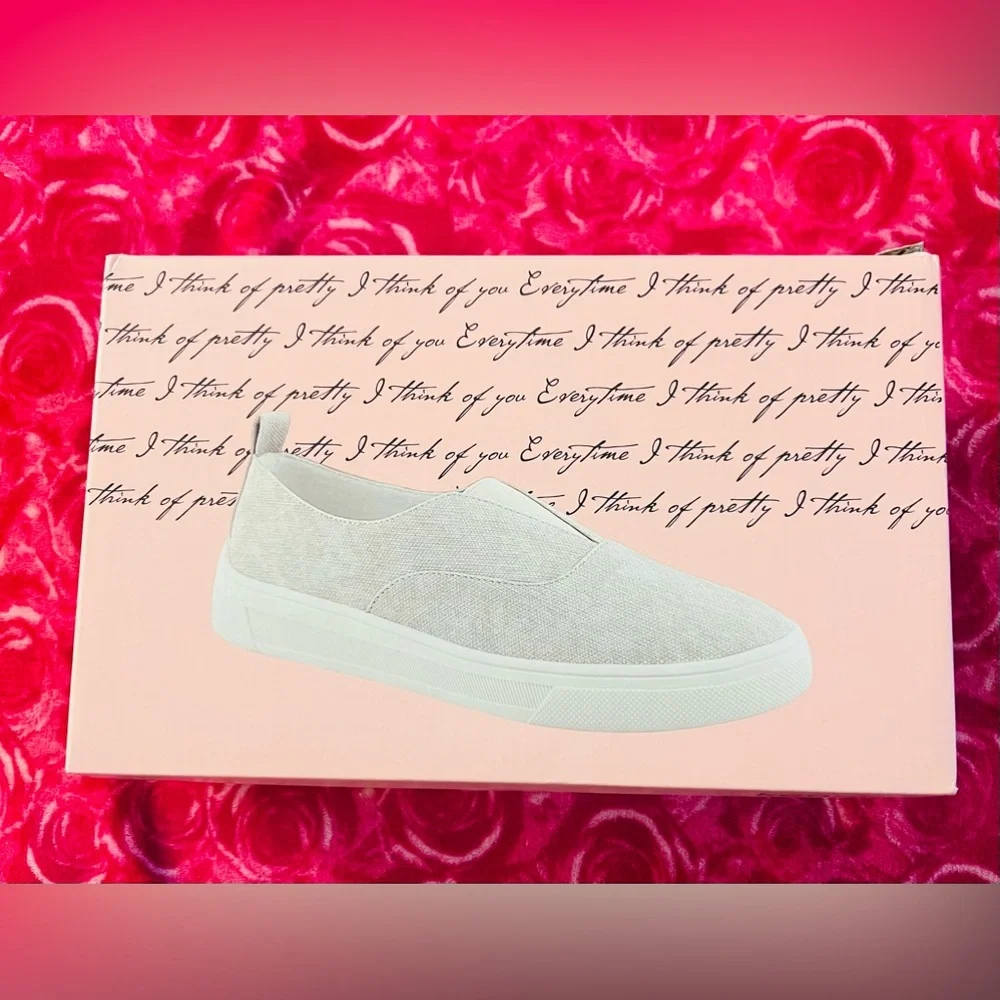 Kensie Women's Cream Slip-On Sneakers New size 8 - Picture 6 of 8